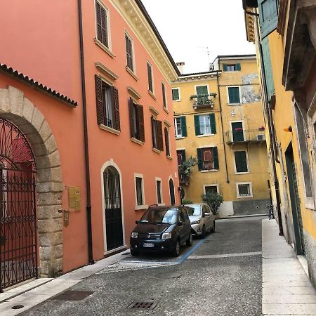 Verona'S Central Apartment Behind The Arena 외부 사진